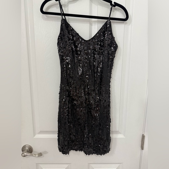 Bubbly Poppin' Black Sequin Mini Dress - Picture 6 of 9